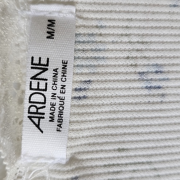 Crop Top - Picture 7 of 8